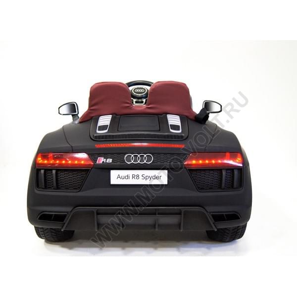 Детский квадроцикл Rivertoys AUDI R8 черный